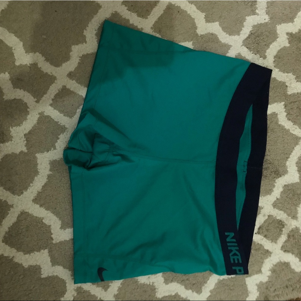 Nike pro spandex